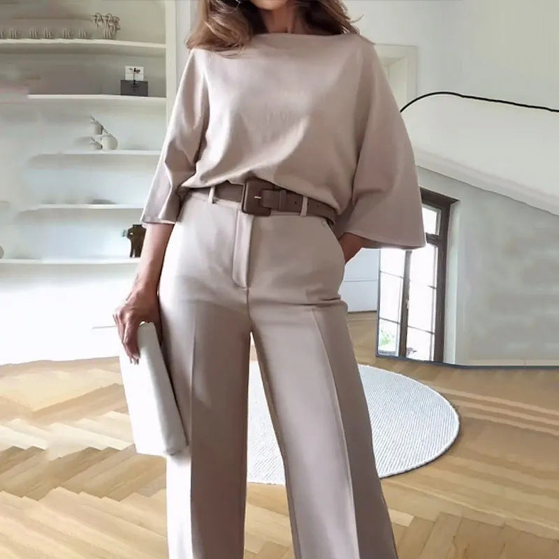 Conjunto Feminino Elegante